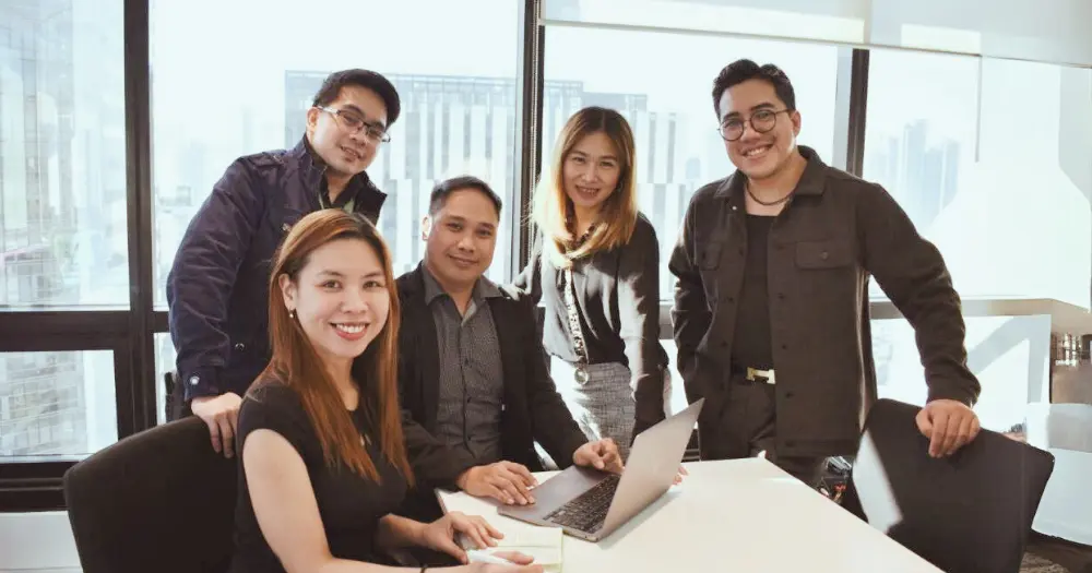 Unlocking Growth How to Build a Remote Financial Analyst Team in The Philippines